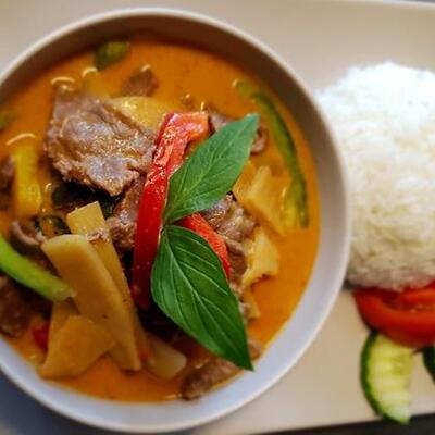 Moo Noi Thai Food