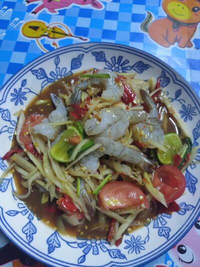 ร้านต้มเส้นและส้มตำบ้านคำบง