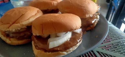 Amir burger.