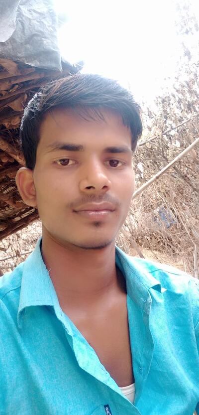 निखिल मोबाईल कयेर