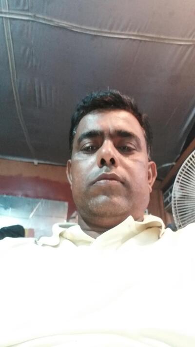 দে মিস্টান্ন ভাণ্ডার অ্যান্ড জেনারেল স্টোর (কৃষ্ণ কমিশনারের মোড়)