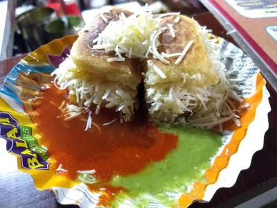 KHAVDA SWEET AND FARSAN MART