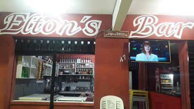 Elton's Bar