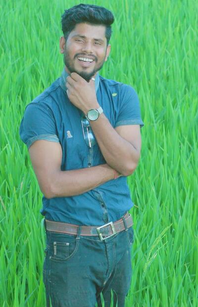 রনিক স্টোর
