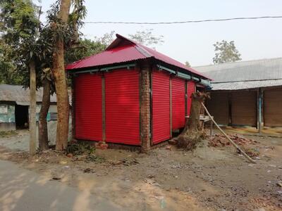 মদিনা কফি এন্ড ফাস্টফুড।