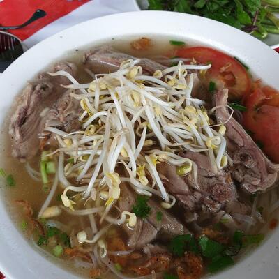 Na Ou Fresh Noodle soup shop ເຟີສົດນາອູທີ່ທ່ານຕ້ອງລອງ