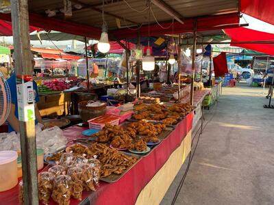 ตลาดนัดดำรัส หลังบิ๊กซีอยุธยา