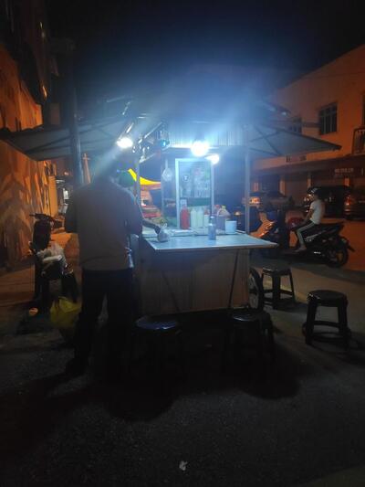 Gerai Burger Tepi Seven Eleven Machang