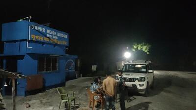 Noshad Khan Line Hotel