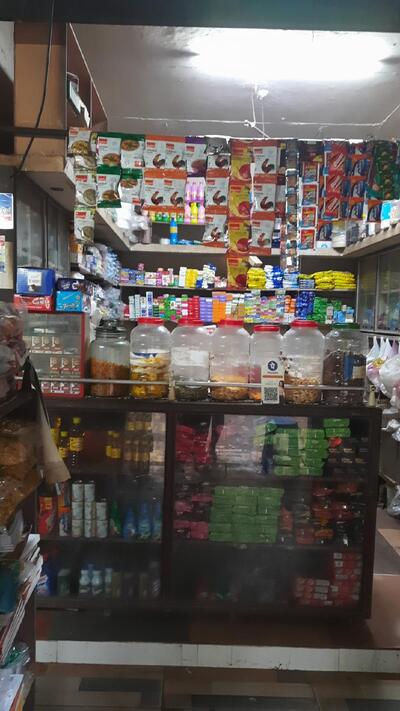 Karekkadan stor (tea stall)