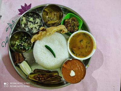 UTTARON FAMILY RESTAURANT