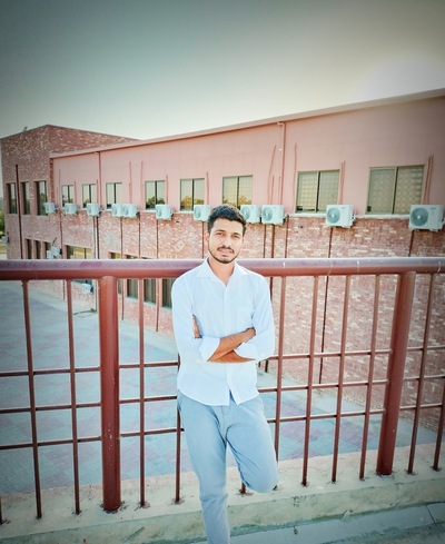 Malik pan shop and cold cornor