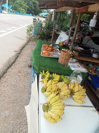 ร้านเจ้มล