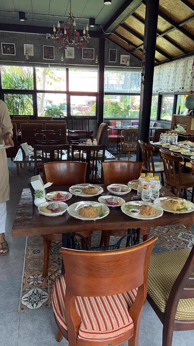 ร้านมิตรภาพ