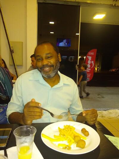 Esfiharia Tio André