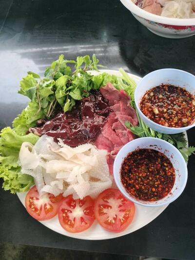 ท่าพระจันทร์หมูกระทะ