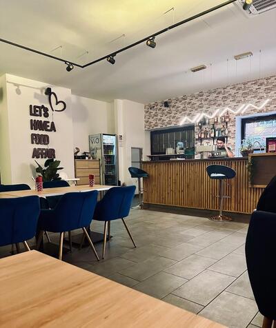 DosaHut Indian Street Food (Only Vegetarian and Vegan)