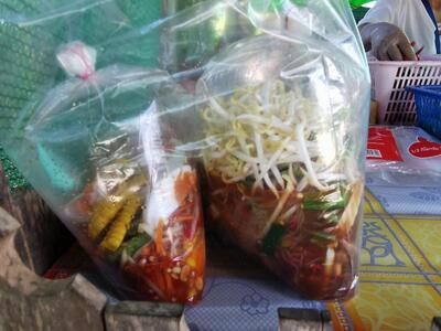 เจ๊หอย​ ส้มตำ​ รสเด็ด​
