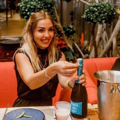 Uchi Gastrobar Japanese Food & Sushi Phuket
