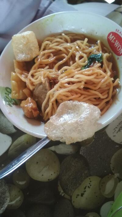 Warung Naura