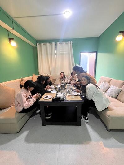 LEE SAA Cafe & Restaurant