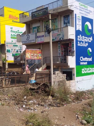 Shri Dhaneshwari lingayat khanavali and tiffin center / ಶ್ರೀ ಧಾನೇಶ್ವರಿ ಲಿಂಗಾಯತ ಖಾನಾವಳಿ & ಟಿಫಿನ್ ಸೆಂಟರ್.