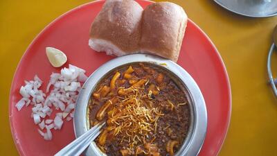 Hotel Nandanvan shakha2