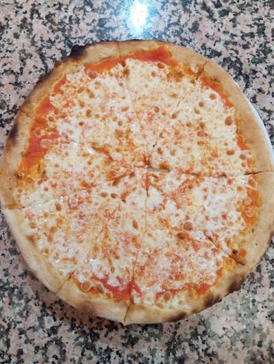 Pizzeria La Regina - Caleppio