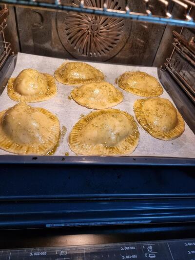 אמפנדס בר מלנסיה ירושלים