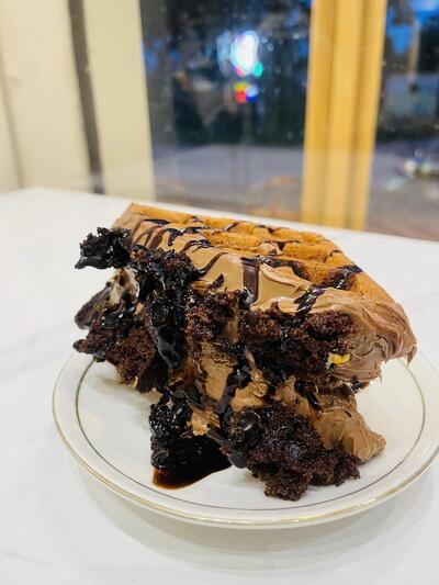 Maa Cakemalai (the lavish Outlet)