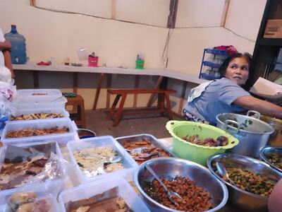 warung nasi bu Yanti dan Angkringan mas Ardi