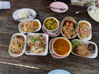 ทางเข้าสวนลุงแดง มะพร้าวน้ำหอม