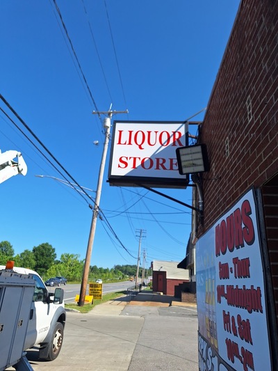 New Star Inn Bar & Lounge