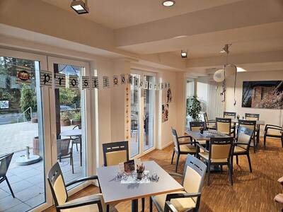 Café-Restaurant "Vier Jahreszeiten"