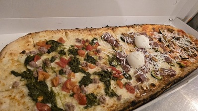 GIGA PIZZA "questione di centimetri" di Federico Argese