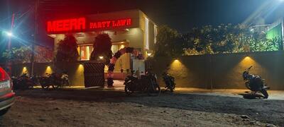 Meera Restaurant cafe &Party Lawn