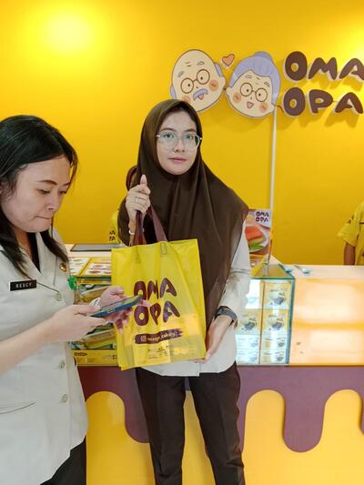 Oma Opa Cakery Menganti