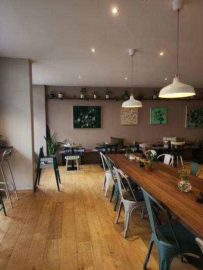 Herbivora - Plant-based bakery & café