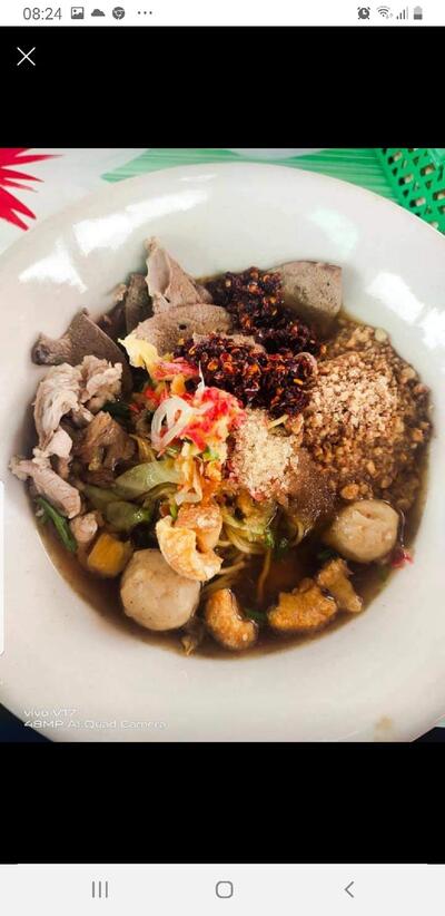 ร้านก๋วจเตี๋ยว&ข้าวมันไก่เจ๊เล็กท่ามะเกลือ
