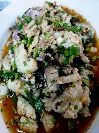 ขายของ