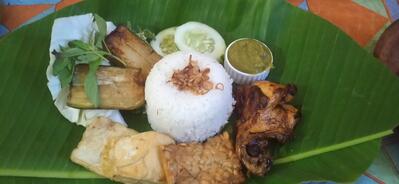 Warung ayam bakar madu karunia