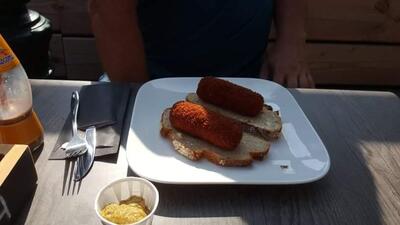 Tast Toe – Bar & Kitchen