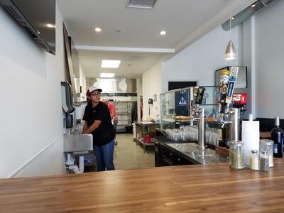 Victorino's Pizzeria