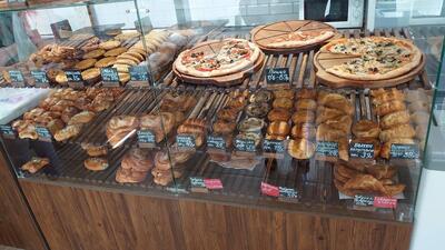 LEFREN Bakery