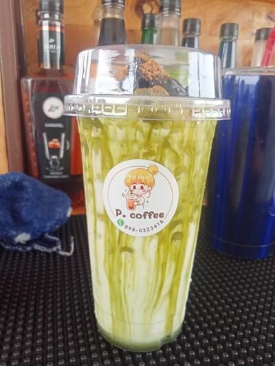 พีคอฟฟี่ กาแฟสด เฉาก๊วยนมสด