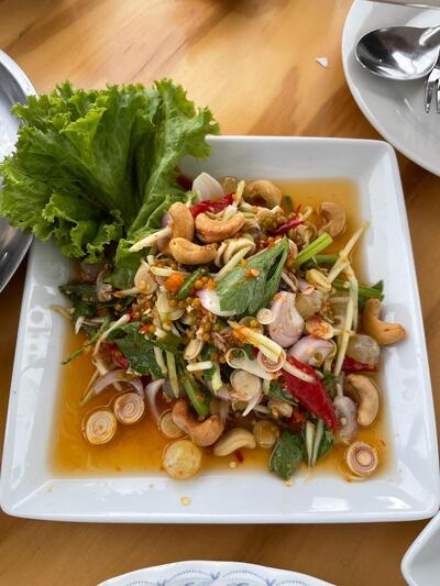 ครัวไต้ก๋งบางเสร่