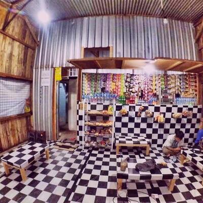 Warung sahabat