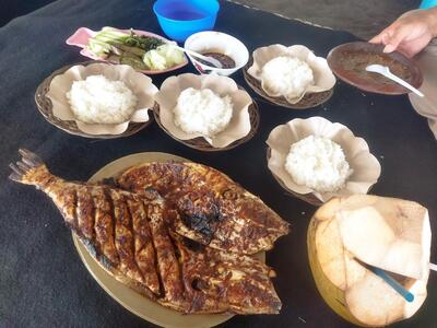 Kedai Bambu Bu Dian (Ikan Bakar & Es Degan?)