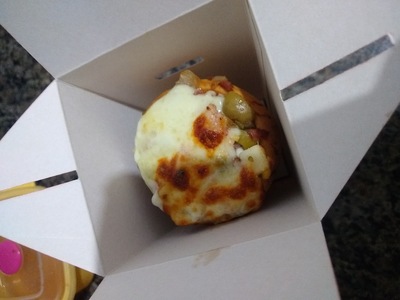 Delicione - pizza cone