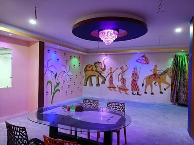 Hotel 5 pandav family restaurant